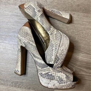 Sam Edelman Tacoma Snake Print Platform Heels – White/Gray Leather with Tan Acce
